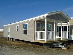 Freemont 14 X 48 578 Sqft Mobile Home Our Nappanee Indiana Sales Center Delivers Finely Built Mobile Homes To Indiana Il Manufactured Home Home Home Center