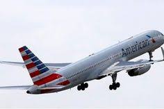 Hace 2 Minutosamerican Airlines Baja Un 56 4 Sus Beneficios En Economiahoy Mx Long Courrier Blues