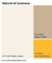Une Atmosphere Solaire Temperee Par Des Tonalites Neutres Et Naturelles De Beige Palette De Couleurs Beige Decoration Salon Beige Palette De Couleur Peinture