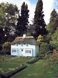 Inside Queen Elizabeth S Childhood Playhouse Play Houses Wendy House Queen Elizabeth
