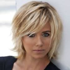 27 Hottest Short Hairstyles Haircuts Short Hair Color Ideas For 2020 Coiffure Cheveux Mi Long Coupe De Cheveux Coiffure Mi Long