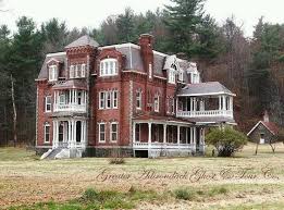 Why Is This Abandoned Graves Mansion Ausable Forks Ny More Abandoned Houses Mansions Old Abandoned Houses