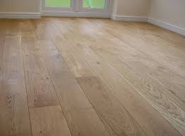 Benefits Of Using Unfinished Oak Flooring Yonohomedesign Com In 2020 French Oak Flooring Flooring Oak Floors