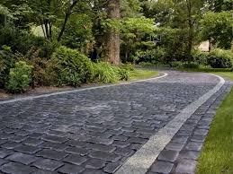 Large Stone Driveway Ideas 17 Best Ideas About Driveway Paving On Pinterest Driveway Ideas Cobblestone Driveway Stone Driveway Driveway Design