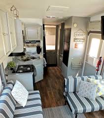 60 Unique Diy Camper Interior Remodel Ideas You Can Try Right Now With Images Remodeled Campers Camper Interior Camper Renovation