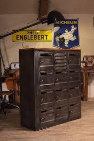 Boite Aux Lettres Ancienne Meuble De Rangement Meuble De Metier Decoration Style Industriel Retro Interieurs Industriels