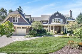 Low Bluff Lake Michigan Beach House Home Stratosphere Waterfront Homes For Sale Waterfront Homes Michigan Lake House