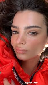 Instagram Fresh Face Makeup Emily Ratajkowski Happy Skin