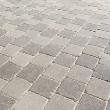 Pave Antinea Ton Pierre 13 X 13 Cm Ep 5 Cm Castorama Nuances De Gris Castorama Paves Exterieur