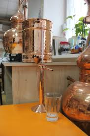 Amazon Com Copper Moonshine Parrot Spout Distilling Universal Moonshine Alcohol 9 05 Wx13 78 Hx 4 72l Moonshine Alcohol Distillation Copper Moonshine Still