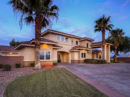 Amazing 7 Bedroom W Tennis Court Pool Homeaway Las Vegas House Rental Bedroom House Plans Vacation Rental
