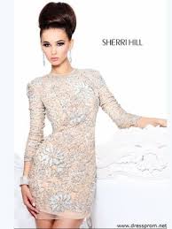 This Sherri Hill Short Prom Dress With Long Sleeves Offers A Unique And S Sherri Hill Prom Dresses Short Sherri Hill Prom Dresses Cocktail Dress Prom