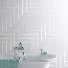 Carrelage Mural Basic Briquette Aero En Faience Blanc 10 X 30 Cm Leroy Merlin Carrelage Mural Blanc Leroymerlin Salle De Bain Briquette De Parement