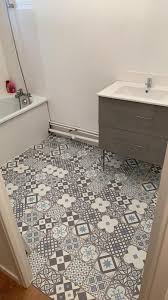 Dalle Pvc A Clipser Forte Artens Moods Gatsby Bleu Leroy Merlin En 2020 Dalle Pvc Pvc Gatsby