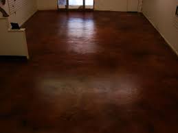 Concrete Overlay Floor With Staining Effects Decorative Concrete Floors Concrete Decor Flooring