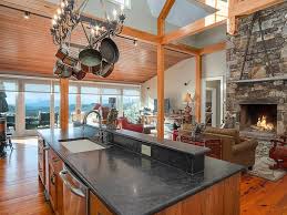 Franklin Real Estate Franklin Nc Homes For Sale Zillow In 2020 Heart Pine Flooring Home Hardie Plank