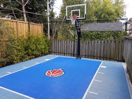 20 X 28 Backyard Court With Our Bounceback Shocktower Court Surface From Snapsports Basketball Court Backyard Backyard Court Backyard Basketball