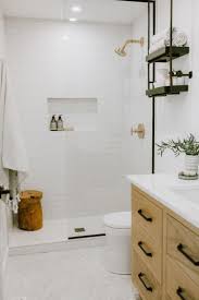 Pin By Camille Austin On Bathroom In 2020 White Bathroom Tiles Bathroom Interior Bathrooms Remodel