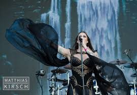 Cute Floor Jansen Live With Nightwish In Wacken Open Air 2018 Decades Tour Rock Festivals Symphonic Metal Rock Queen