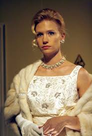 Betty S Stunning White Dress Episode 105 Mad Men Fashion Mad Men Hair Betty Draper