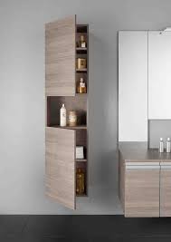 Colonne Salle De Bain Pensez A Exploiter L Espace Vertical Archzine Fr Armoire De Toilette Ikea Colonne Salle De Bain Armoire De Toilette