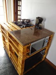 Ilot Central En Palette Design Fonctionnel Plan Travail Sur Mesure Plaque Cuisson Cuisine En Palette Meuble Plaque De Cuisson Meuble Cuisine
