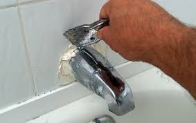 How To Replace A Crusty Old Tub Spout Bathtub Faucet Replace Bathtub Faucet Tub Spout