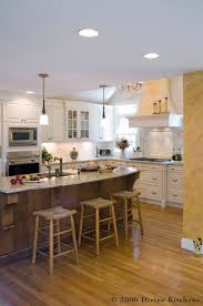 Design Dilemma Different Ceiling Heights Kitchen Design Decor Traditional Kitchen Design Small Apartment Kitchen