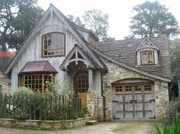 Comstock Designed House In Carmel Ca I Ve Actually Seen This House The Neighborhood It S In Is My Dream Cottage Homes Country Cottage Decor House Exterior