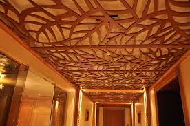 Best Royal Theme Based Interior Designs For Office Hotel Bar And Restaurants Office Interior Design Design Royal Theme