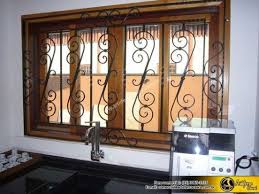 Janela De Madeira Com Grade Janelas De Madeira Janelas Cozinha Com Janela