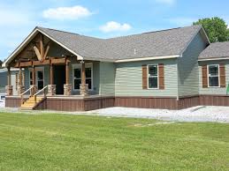 Deer Valley Koinonia 159 999 Beautiful New Deer Valley 3 Bedroom 3 Bath Triple Wide Mobile Home Porch Manufactured Home Porch Mobile Home Exteriors