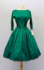 Vintage 1950s Emerald Green Party Dress By Jonathan Logan Vintage 50s Green Satin Cocktail Dress By Xtabayvintage Etsy Shop For Xtabayvintage Vintage 1950s Dresses Satin Cocktail Dress Green Cocktail Dress