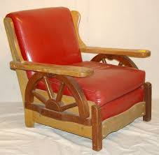 267 Old Western Wagon Wheel Chair Ranch Oak Style Oct 20 2007 Burley Auction Group In Tx Western Furniture Mid Century Leather Chair Ranch Furniture