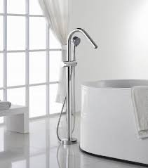 Robinet De Baignoire Les Robinets Mitigeurs Pour Baignoire Ilot Baignoire Ilot Bathtub Bathroom Sink