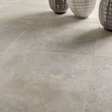 Carrelage Interieur Pietra En Cerame Pleine Masse Gris 60 X 60 Cm Carrelage Interieur Carrelage Sol Carrelage