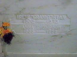 Grave Marker Irene Ryan Actress Granny Beverly Hillbillies On March 10 1973 Ryan Suffered A Stroke During A Grave Marker Famous Graves Grave Headstones