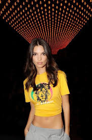 Ideia Por Manu Trindade Em Emrata Looks Looks