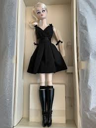 Barbie Silkstone Classic Black Dress Spanish Doll Convention 2016 Nrfb Ebay Spanishdolls Barbie Silkstone Clas In 2020 Spanish Dress Classic Black Dress Black Dress