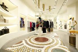 Versace Boutiques By Donatella Versace Jamie Fobert Shanghai Fashion Retail Interior Retail Space Design Retail Interior Design