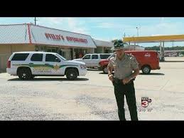 Look At Me Son I M Talking To You Louisiana Sheriff Gives A Stern Warning To Man Who Robbed Favorite Restaurant Real Funny Videos Crime To Catch A Thief