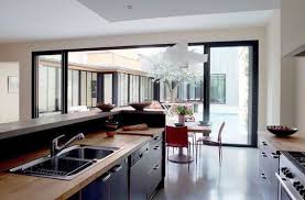 Sureleve Le Bar De Cette Cuisine Masque Des Regards L Evier Et Le Plan De Travail Cuisine Semi Ouver Cuisine Semi Ouverte Maison Bordeaux Agencement Cuisine