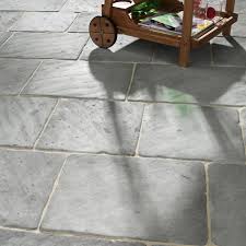 Dalle En Pierre Reconstituee Castel Pierre Bleue Multiformat Flooring Tiles Deco