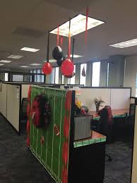 Football Cubicle Decoration Cubicle Decor Football Decorations Office Football