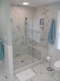 17 Master Bathroom Shower Ideas Walk In Tile Benches 4 Decorinspira Com Master Bathroom Shower Shower Stall Bathroom Shower Stalls