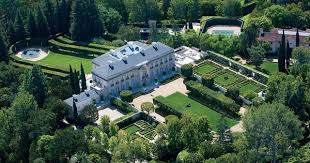 Lachlan Murdoch Reportedly Buys 150 Million Bel Air Mansion Houses In America Bel Air Mansion Expensive Houses