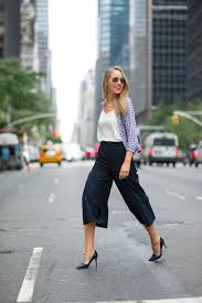 5 Fashionable Ways To Style Your Blazer Summer Work Outfits How To Wear Culottes Creative Work Outfit
