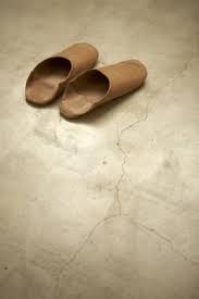 How To Install Tile Over A Tar Paper Concrete Floor Homesteady Cement Floor Cleaning Concrete Floors Toilet Cleaning