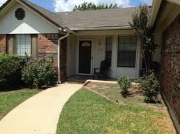 711 W Lynn Creek Dr Arlington Tx 76001 Zillow Zillow Creek Arlington