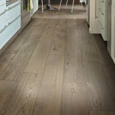 Scottsmoor Oak 9 16 Thick X 7 1 2 Wide Engineered Hardwood Flooring Wood Floors Wide Plank Oak Hardwood Flooring Engineered Hardwood Flooring